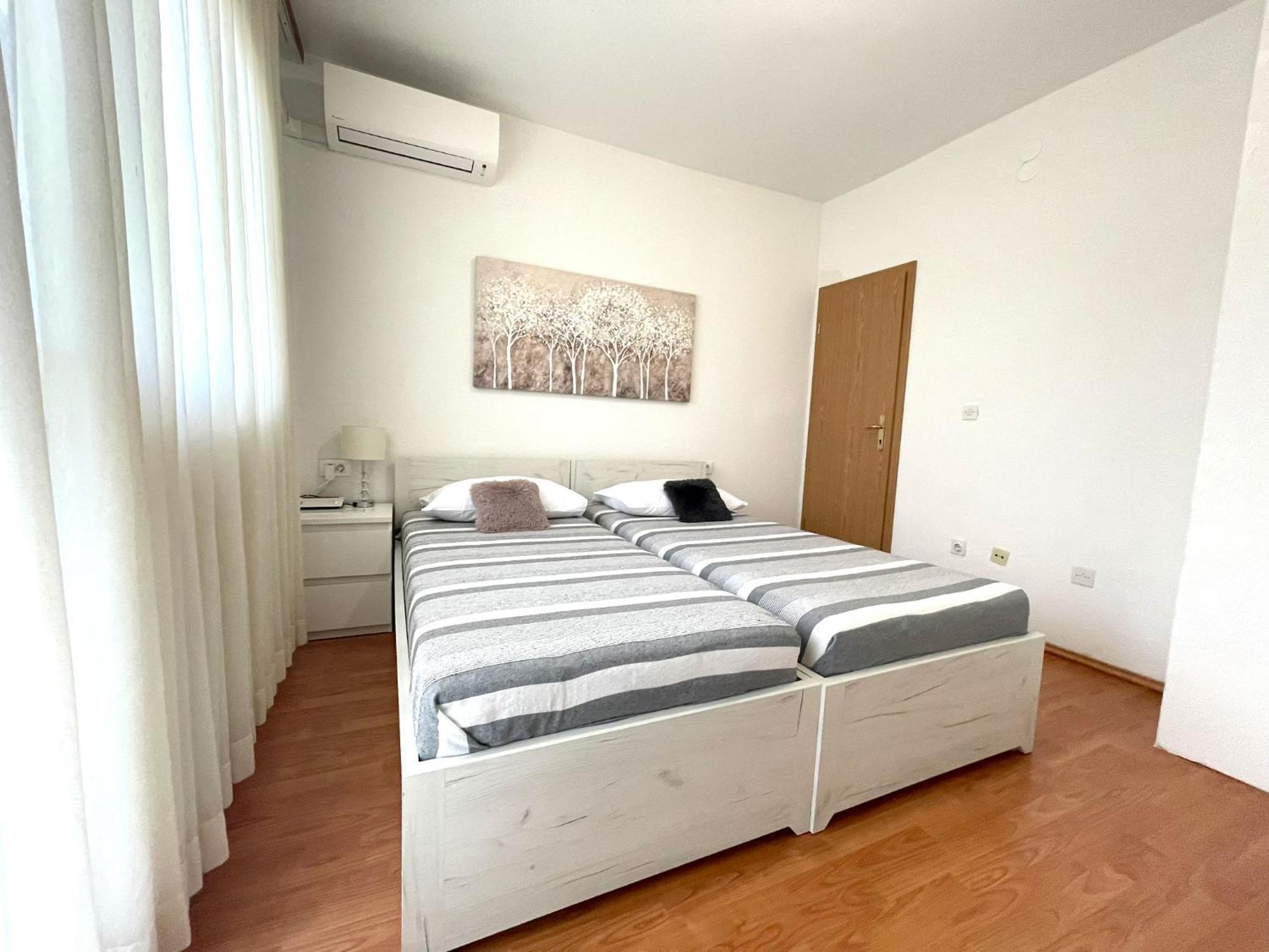 Roma Trogir Apartment Exterior photo